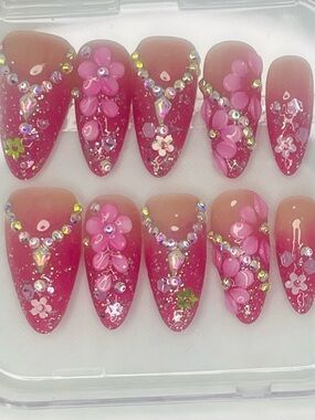 Pink 3D Floral Rhinestone Handmade Press-On Nail Set